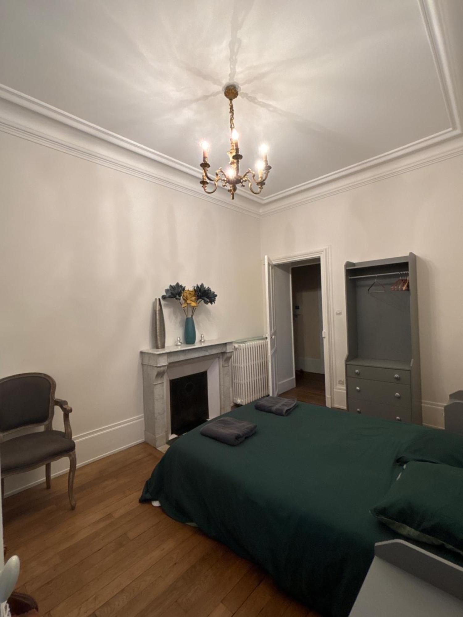 Ferienwohnung La Vie Dijonnaise Exterior foto
